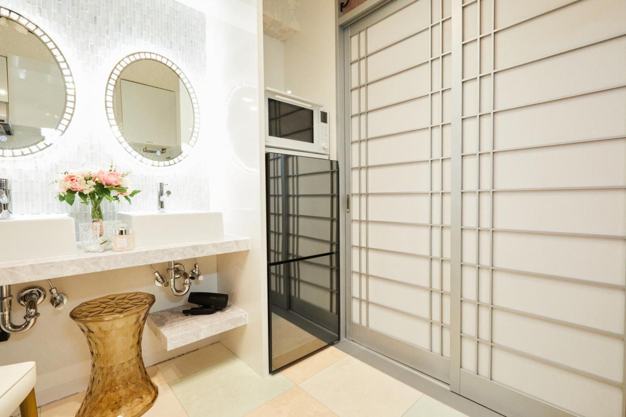 Papillon Paradis Higashi-Shinjuku Tokyo Exterior photo